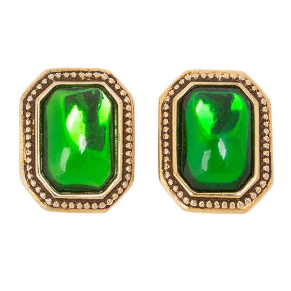 Vintage green cabochon earrings