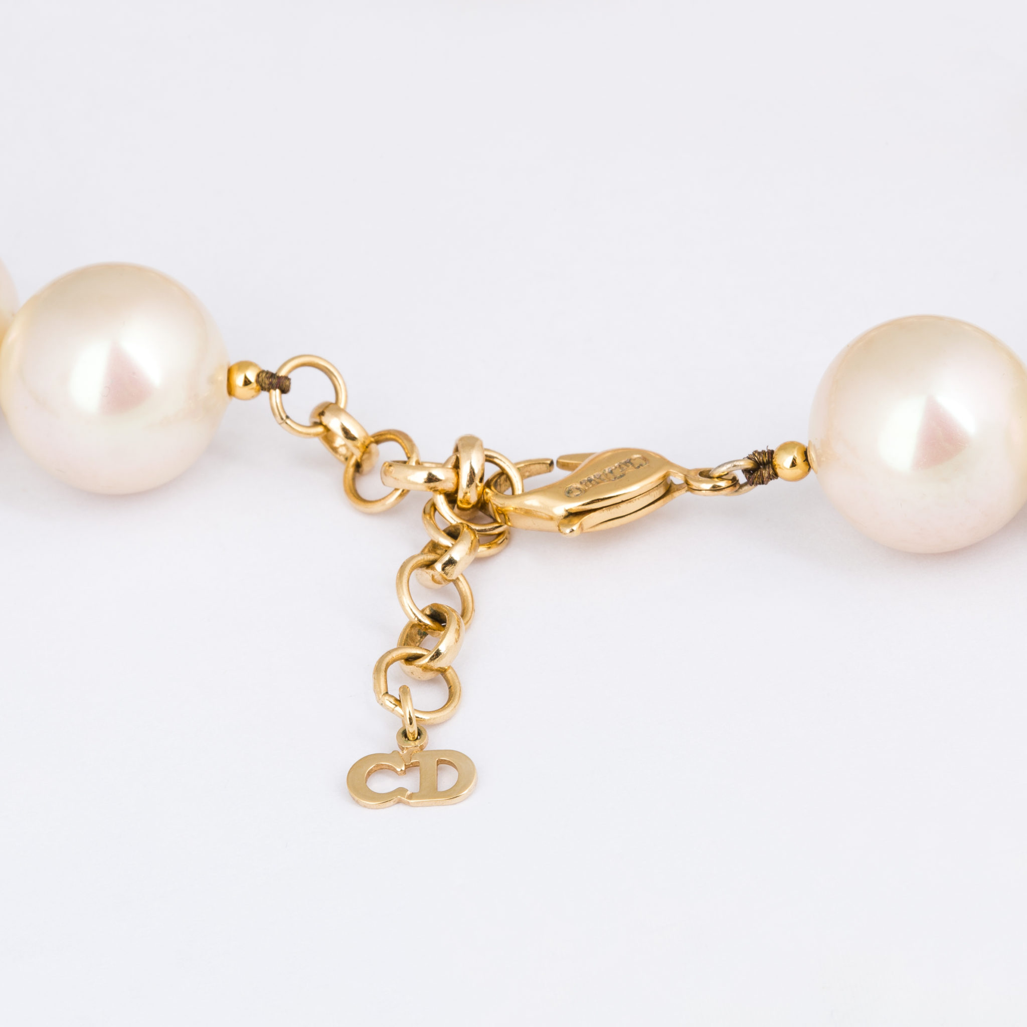 Christian Dior - Vintage oversized pearl necklace - 4element
