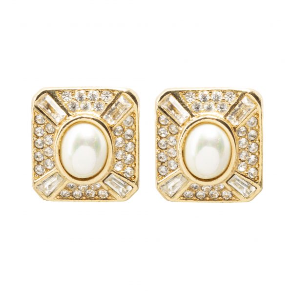Vintage oval pearl gold earrings