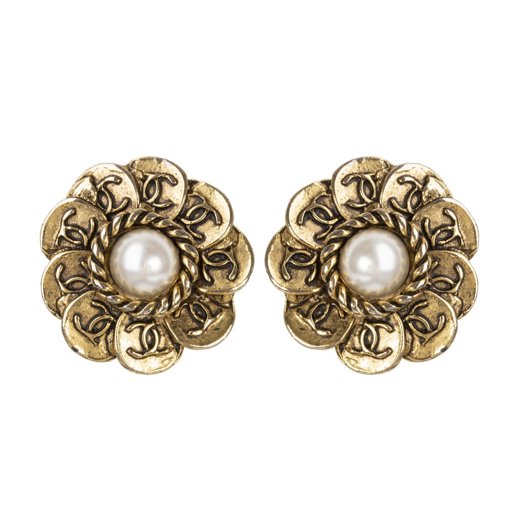 Chanel - Vintage gold flower earrings with pearls - 4element