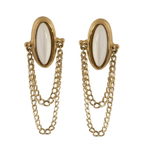 Vintage beige enamel chain earrings