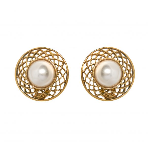 Vintage pearl earrings with gold edges