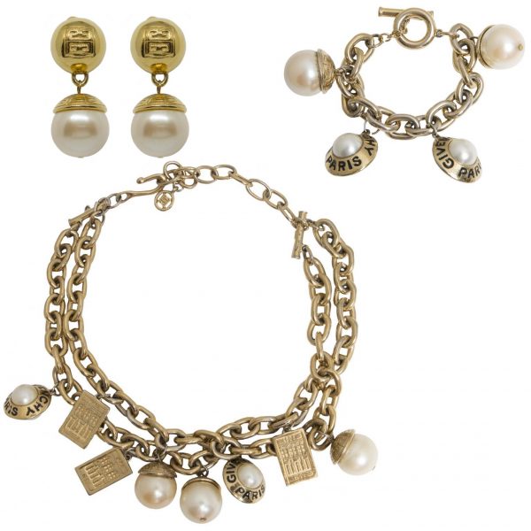 Vintage pearl charm gold three piece set