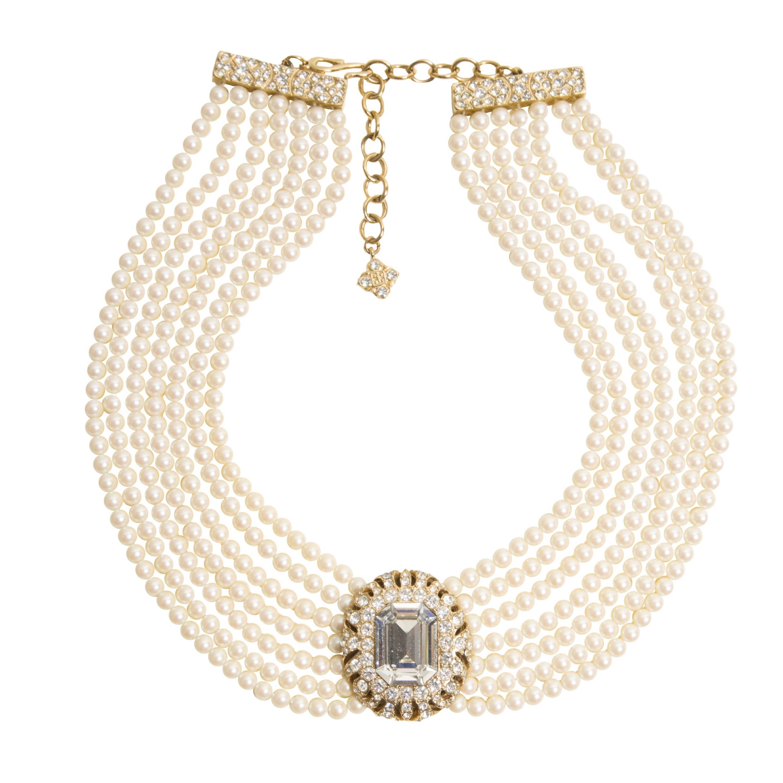 Vintage crystal detail pearl necklace
