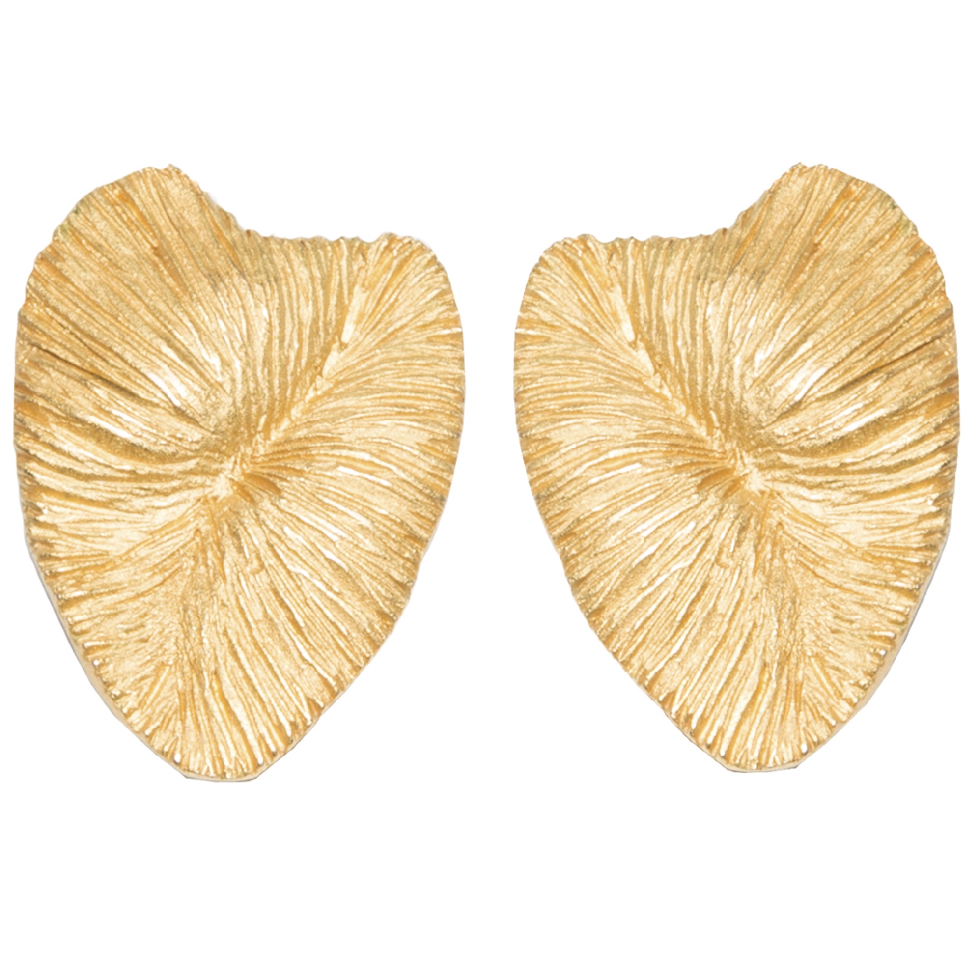 Vintage gold heart ribbed earrings
